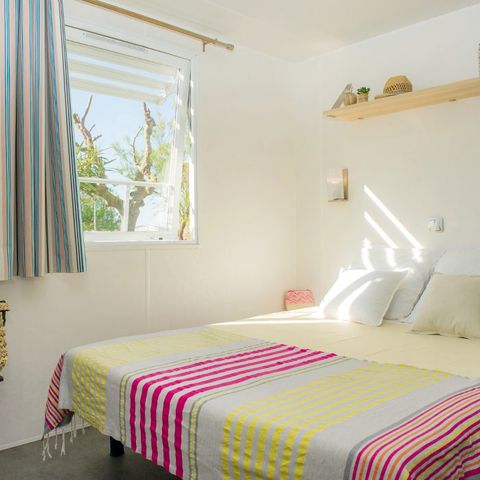 Stacaravan 6 personen - Stacaravan | Klassiek | 2 Slaapkamers | 4/6 Pers. | Terras