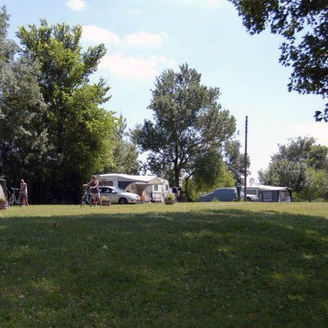 Kampeerplaats - Campings