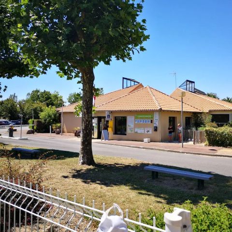 Camping du Lac de Saint-Cyr - Camping Vienne - Afbeelding N°3