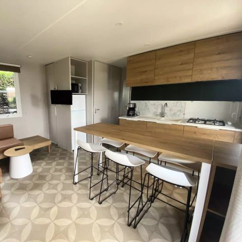 Stacaravan 6 personen - 4 Kamers 6 Personen + TV