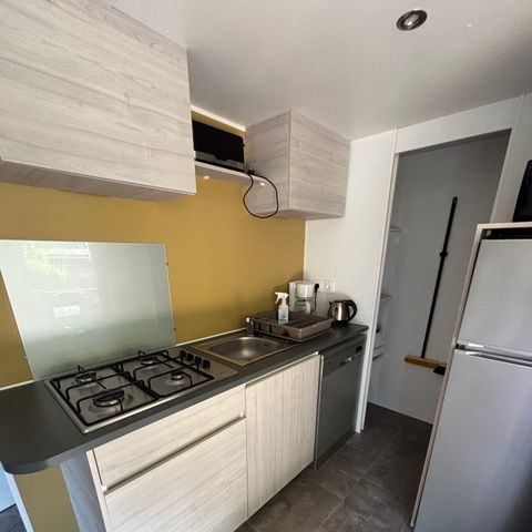 Stacaravan 4 personen - Premium 33m² - 2 kamers - overdekt terras