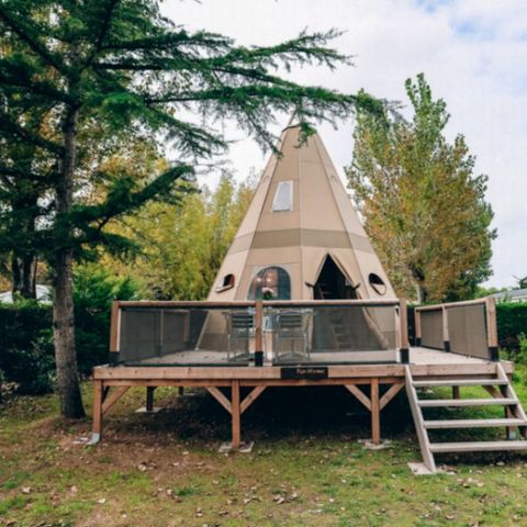 UNIEKE ACCOMMODATIE 4 personen - TIPI 4 PERS- 2 slaapkamers