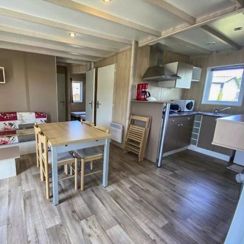 Stacaravan 6 personen - 4 Kamers 6 Personen + TV