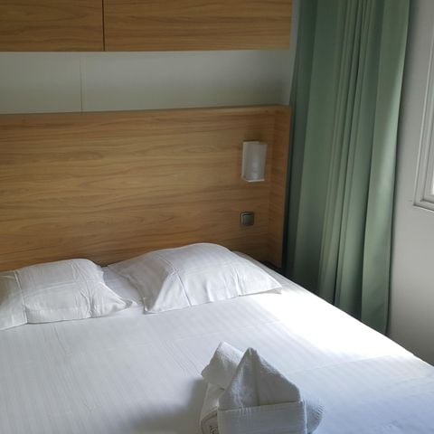 Stacaravan 6 personen - Stacaravan 3 slaapkamers 2 badkamers - straatkant