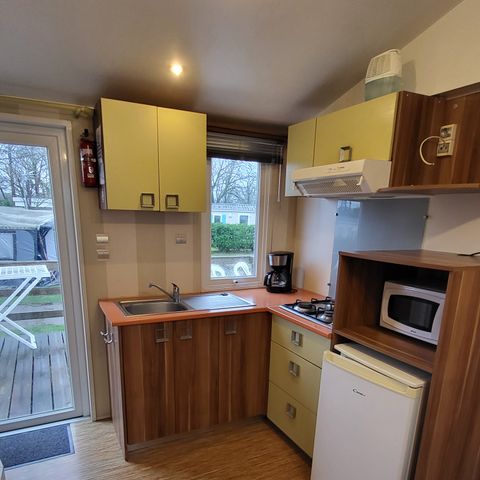 Stacaravan 4 personen - 25 m² - 2 slaapkamers (maximaal 2 volwassenen of familie)