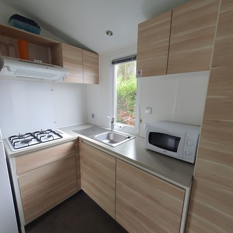 Stacaravan 4 personen - VIP - 29 m² - 2 slaapkamers - Dubbel terras + SPA (maximum 2 volwassenen of familie)