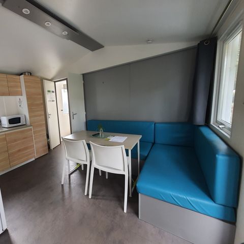 Stacaravan 4 personen - VIP - 29 m² - 2 slaapkamers - Dubbel terras + SPA (maximum 2 volwassenen of familie)