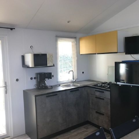 Stacaravan 4 personen - Comfort Stacaravan VENUS 22m² - 2 kamers + 9m² halfoverdekt terras