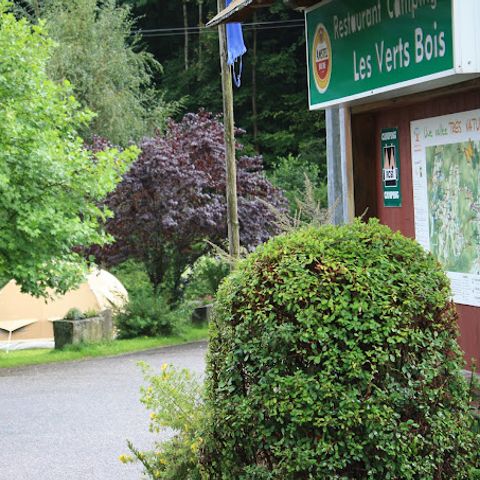 Camping Municipal Les Verts Bois - Camping Haut-Rhin - Afbeelding N°2