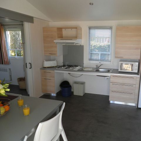 Stacaravan 4 personen - Standaard 32m² - 2 kamers + onoverdekt terras - PMR