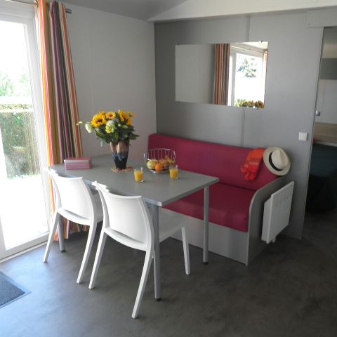 Stacaravan 4 personen - Standaard 32m² - 2 kamers + onoverdekt terras - PMR