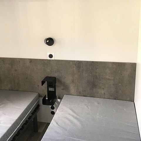 Stacaravan 6 personen - Confort 32m² - 3 kamers + halfoverdekt terras