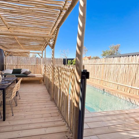 Stacaravan 8 personen - NIEUW// Villa de la Rance Prestige 60m² - 4 kamers - 3 badkamers - Zwembad - Overdekt terras - SPA
