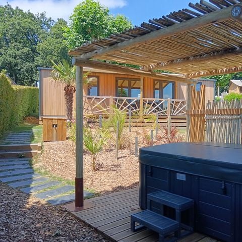Stacaravan 6 personen - NIEUW// Villa de la Rance Prestige 40m² - 3 kamers - 2 badkamers - SPA - Overdekt terras