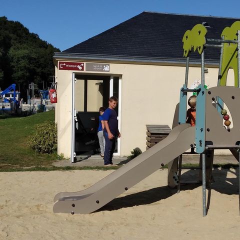 Camping Mirabel Les 4 Vaulx - Camping Côtes-d'Armor - Afbeelding N°4