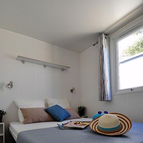 Stacaravan 4 personen - ALOHA 25m² - 2 kamers + overdekt terras