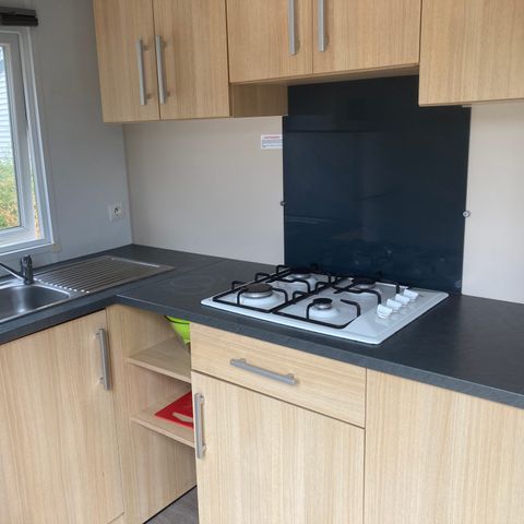 Stacaravan 2 personen - 09-Mh Grand Confort 6 pers met groot terras - prijs voor 2 personen