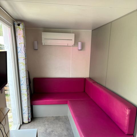 Stacaravan 2 personen - 13-La Folle entreprise 32m2 (2ch - 2/6pers.) + Jaccuzzi + Opgemaakte bedden + handdoek + drankpakket + TV - prijs voor 2 personen