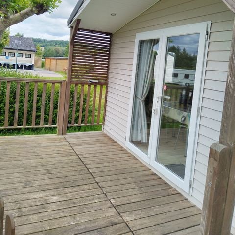 Stacaravan 4 personen - Confort TV - 1 slaapkamer + halfoverdekt terras -