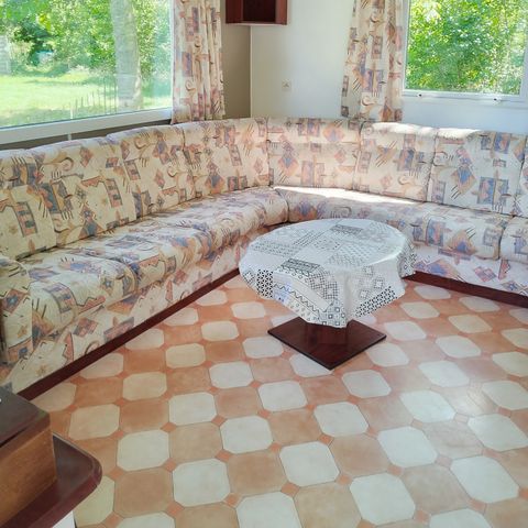 Stacaravan 4 personen - Comfort TV - 2 slaapkamers + terras -