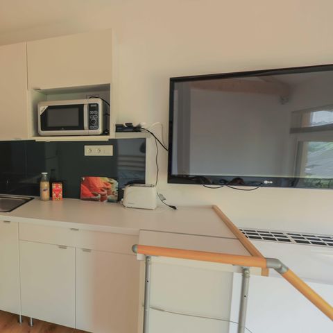 APPARTEMENT 5 personen - Flat Bellevue - Uitzicht op zee - Privé Jacuzzi - Airconditioning en TV