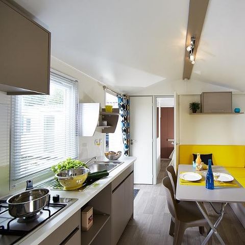 Stacaravan 4 personen - 24.9 m²