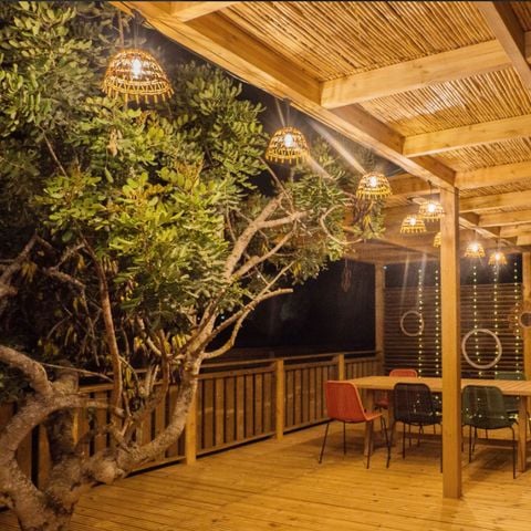Stacaravan 6 personen - TROPISCHE TOSCANA VIP - 40m² - 3 Slaapkamers - 2 Badkamers
