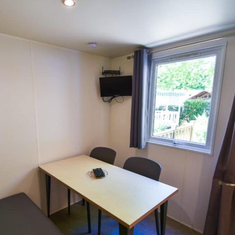 Stacaravan 2 personen - 3 klavers 1 slaapkamer 1 badkamer