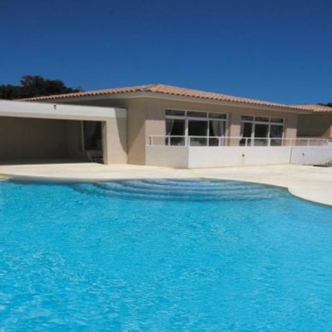 Camping Les Bastides des Chaumettes - Camping Var - Afbeelding N°2
