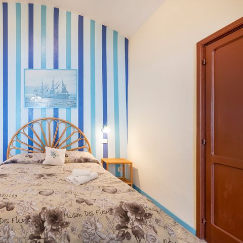 APPARTEMENT 5 personen - Flat Libeccio Tour Turbolo op de tweede verdieping