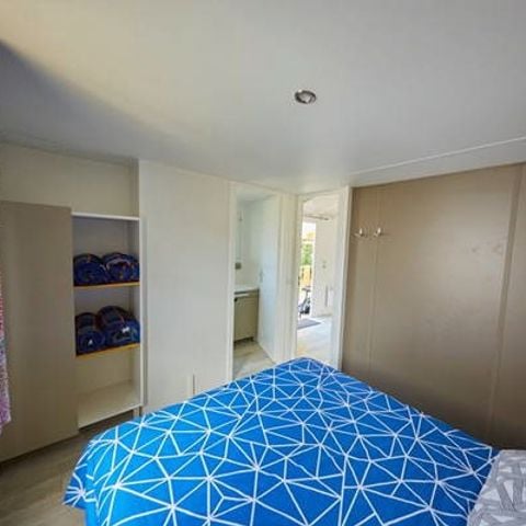 Stacaravan 4 personen - Mobile-home | Comfort | 2 Slaapkamers | 4 Pers. | Verhoogd terras | Airconditioning.
