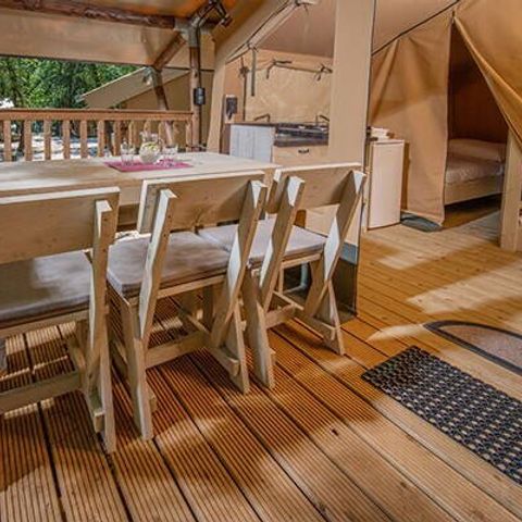 Tent 5 personen - Super Lodge-tent | 2 slaapkamers | 4/5 personen | Eenvoudig terras | Zonder badkamer
