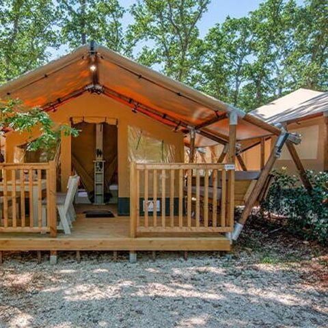 Tent 5 personen - Super Lodge-tent | 2 slaapkamers | 4/5 personen | Eenvoudig terras | Zonder badkamer