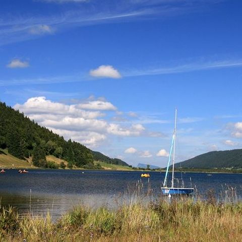 Village Vacance Les Clarines - Camping Jura - Afbeelding N°3