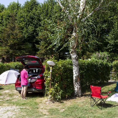STAANPLAATS - Piazzola Camper