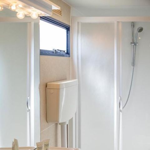 Stacaravan 5 personen - CHALET