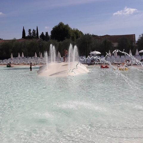 hu Firenze Camping in Town - Camping Florence - Afbeelding N°4