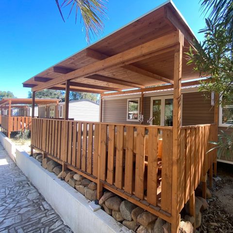 Stacaravan 4 personen - Superior Zeegebied (badkamer in Italiaanse stijl)