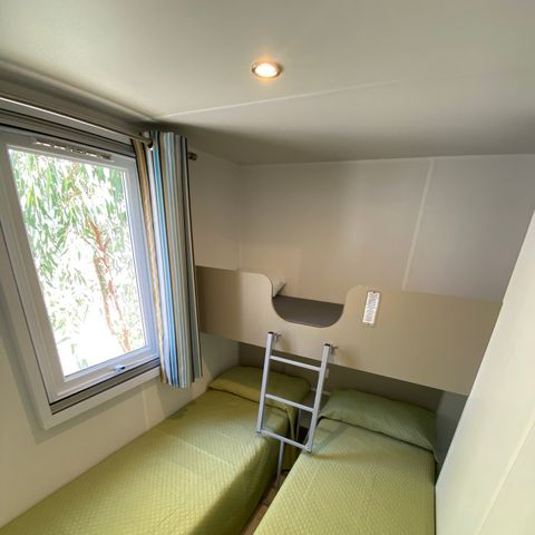 Stacaravan 4 personen - Superieur zeegebied (Frans bad)