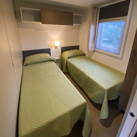 Stacaravan 4 personen - Deluxe eerste rij tweepersoonsbad