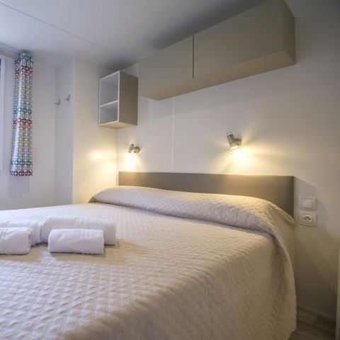 Stacaravan 6 personen - Deluxe (Frans bad)