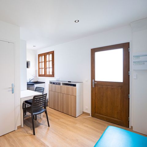 APPARTEMENT 2 personen - Gemeubileerd VF1 1/2 P