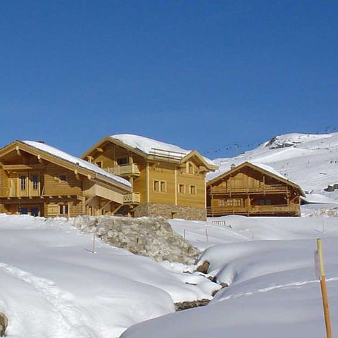 La Résidence Les Chalets de L'Altiport   - Camping Isère - Afbeelding N°2