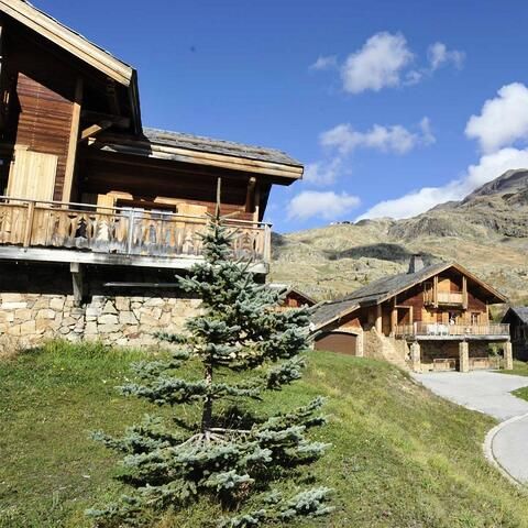 La Résidence Les Chalets de L'Altiport   - Camping Isère - Afbeelding N°5