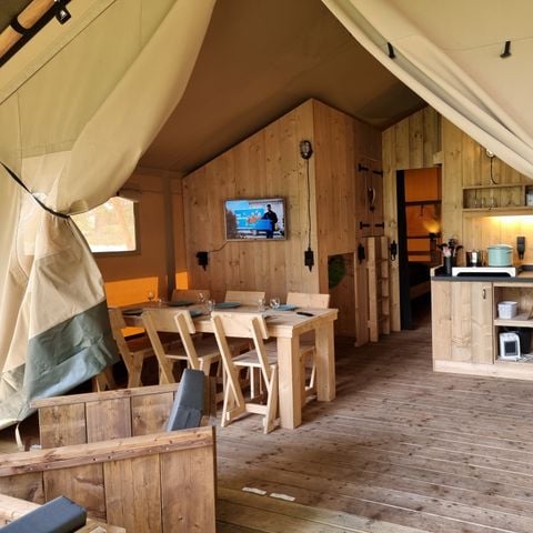 Safaritent 6 personen - incl. sanitair