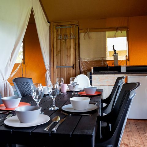 Safaritent 6 personen - incl. toilet