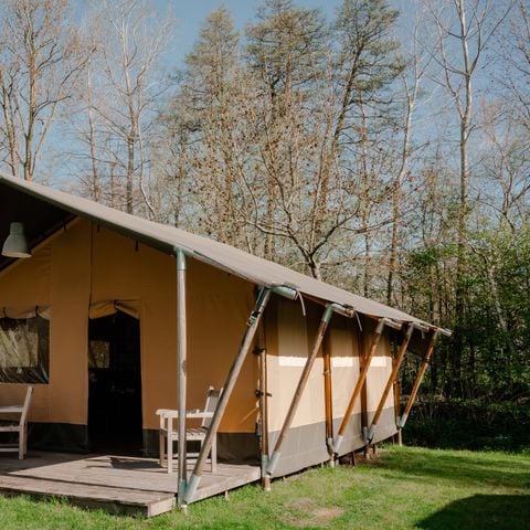 Safaritent 6 personen - incl. sanitair Safaritent 6 personen - incl. sanitair