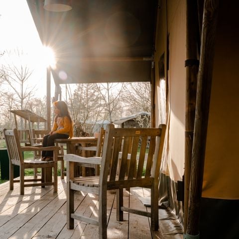 Safaritent 6 personen - incl. sanitair Safaritent 6 personen - incl. sanitair