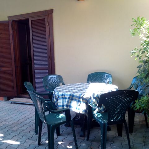 VAKANTIEHUIS 6 personen - 2 stuks