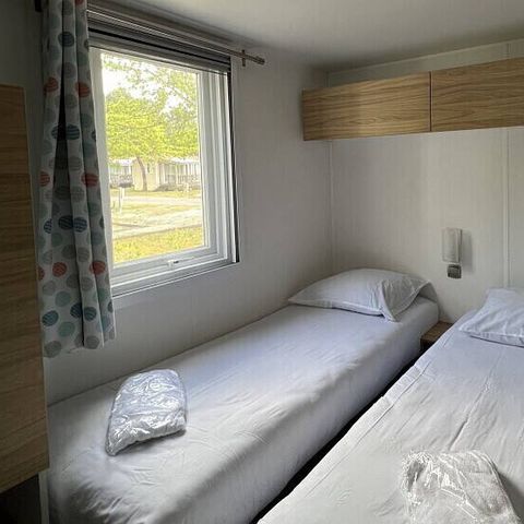 Bungalow 6 personen - Mobile-home | Comfort | 2 Slaapkamers | 4/6 Pers. | Verhoogd terras | Airconditioning.